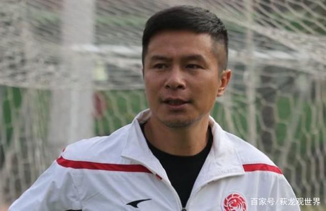 警花为了任务接受裸体调教